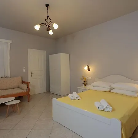 Erato Naxos 3* Agios Prokopios (Naxos)