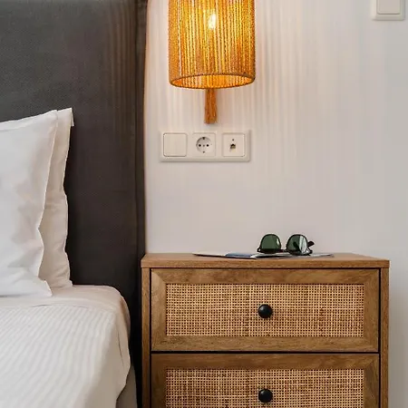 Erato 3* Agios Prokopios (Naxos)