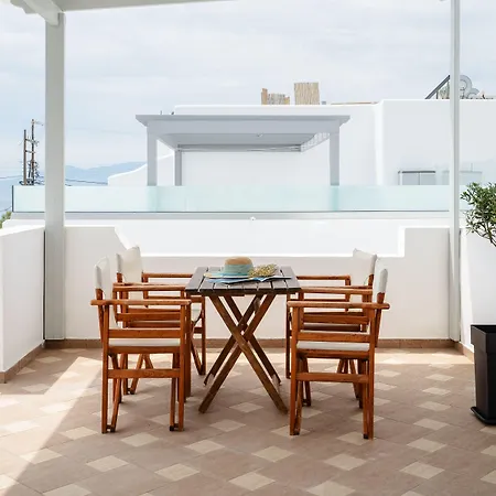Erato Naxos 4* آغيوس بروكوبيوس