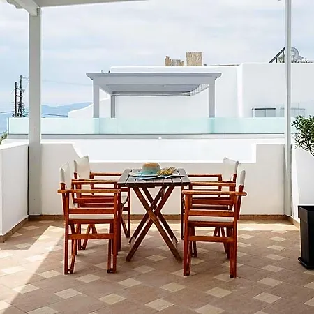 Erato Naxos Aparthotel